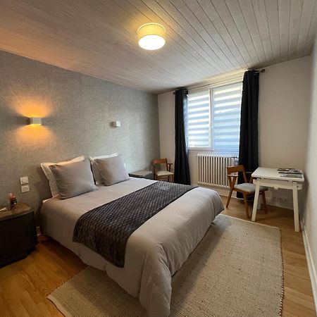 Les Remparts Bed & Breakfast Chateauneuf-du-Faou Luaran gambar
